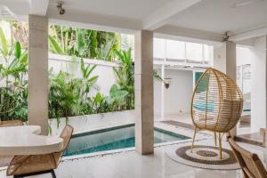 Mara Villa, Garden & Pool, 2 min to Seminyak Beach