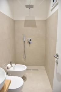 Wavefront Apartment 2