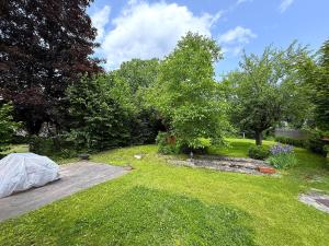 Idyllisches Landhaus mit Garten nahe Stadtplatz