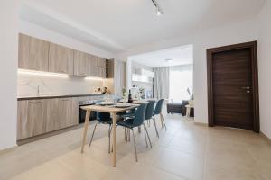 Fl 4 Mellieha 3BED with views! by Homely