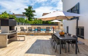 Apartment Estate 2 - Island Krk by Villas Guide