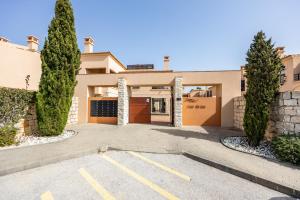CoolHouses Algarve, Luz 2 bed elegant flat, private pool & garden, SPA facilities, Mar da Luz 19