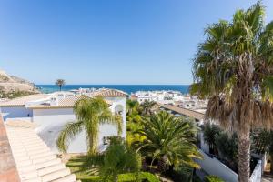 CoolHouses Algarve Luz, 1 bed penthouse flat w/ sea views. Fiji 11 - 3-star hotels in Luz