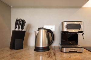 Roland House with Pool & Winery