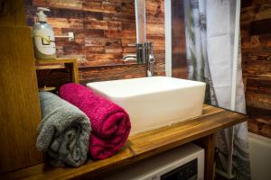 Appartements Petit cocon plein sud vue montagnes Lesclesdenicole : photos des chambres