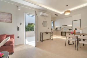 Papanikolis Apartments