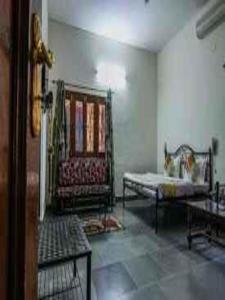 Samar Niwas