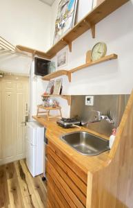 203 2nd Floor Apartment with loft