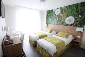 Hotels Logis hotel - La Chambre D'Amiens : photos des chambres