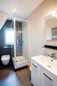 Appartements DUPLEX villa ancienne, 59 m2 , vue mer et plein centre! : photos des chambres