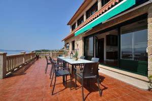 GALIHOST- Casa con impresionantes vistas al mar en Raxó