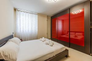 Palm Promenade Retreat by PS