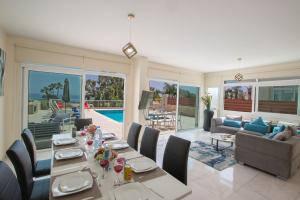Protaras Mesogeios Villa Me16 Beachfront Villa in Protaras Center