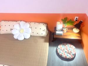 MaryJun LN Loft Room