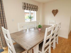 James Ville Marina Lodge 13