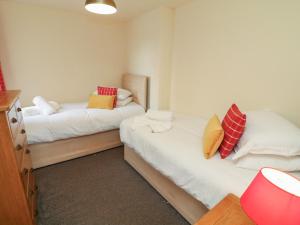 James Ville Marina Lodge 9