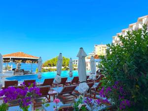 Luxury Diva Sea View Apartment, Bougainville Bay