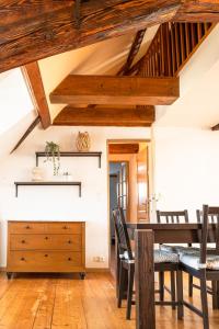 Appartements Grand duplex en plein centre : photos des chambres