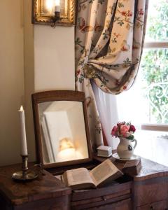 Hotels Hotel Caron de Beaumarchais : photos des chambres