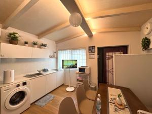 Hello Stay & Hangang Park, 5 min walk from Konkuk University, Seongsu, Jayang Subway Stations & Licensed Accommodation - Villas, Seúl