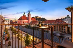 Castle View Penthouse 