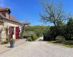 Maisons de vacances Gite 06-Les Glycines avec piscine & jacuzzi-5 pers : photos des chambres