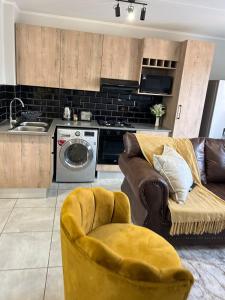 Heart of Soweto Cozy Apartment