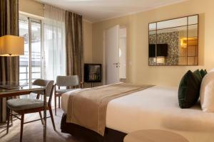 Hotels Jardins Eiffel : photos des chambres