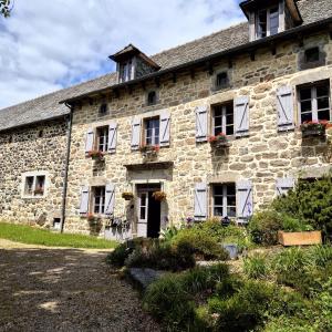 Le Mas de Rigoulac 5 Chambres d'hotes & SPA sur réservation table d hôtes sauf les mercredis et les dimanches