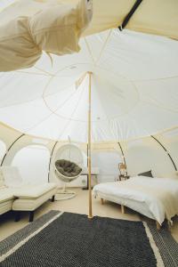 Yagaji Beach(屋我地ビーチ)