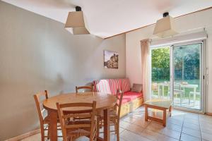Villages vacances Residence Odalys Le Hameau du Moulin : photos des chambres