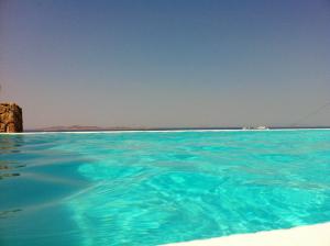 White Luxury Villa with amazing seaview and pool