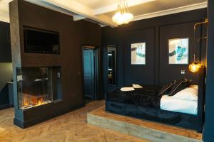 Judges suite apartment with spa facilities