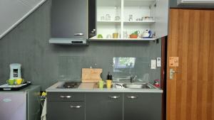 City Farmer Amsterdam a Guesthouse with Free Parking, Bikes & Easy City Center Access