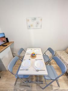 Appartements PontA Appart T2 - Proche Gare, Parc de Blossac et Centre-ville : photos des chambres