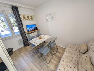 Appartements PontA Appart T2 - Proche Gare, Parc de Blossac et Centre-ville : photos des chambres