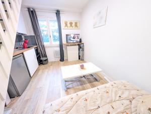 Appartements PontA Appart T2 - Proche Gare, Parc de Blossac et Centre-ville : photos des chambres