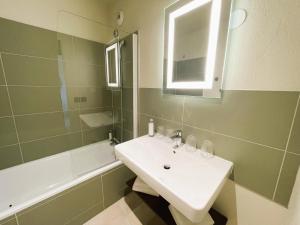 Hotels Hotel Golf Fontcaude : photos des chambres