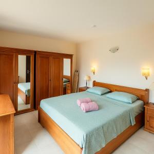 Rose Village Private Apartment