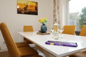 Kites House Long Stays Sleep 8 Free Parking and WI-FI