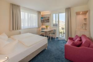 Deluxe Double Room (2 Adults + 1 Child) room in Inselhof Vineta