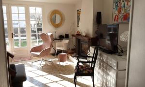 Maisons de vacances VILLA 5 CHAMBRES 10 PERSONNES 300m PLAGE DEMOISELLE : photos des chambres