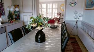 Maisons de vacances VILLA 5 CHAMBRES 10 PERSONNES 300m PLAGE DEMOISELLE : photos des chambres