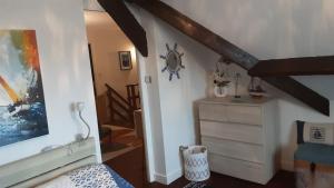 Maisons de vacances VILLA 5 CHAMBRES 10 PERSONNES 300m PLAGE DEMOISELLE : photos des chambres