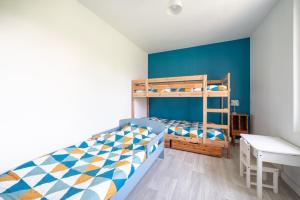 Maisons de vacances Le Logis d-Allonne - 10min de la Plage : photos des chambres