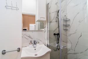 Flex SelfCheckIns 104 - Zagreb - Centar - Novo