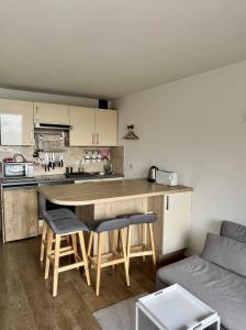 Appartements ARC 2000, Studio renove 4 couchages, Vue Montagne : photos des chambres