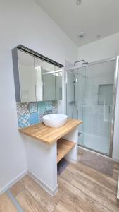 Avelenn Belle maison de ville avec terrasse