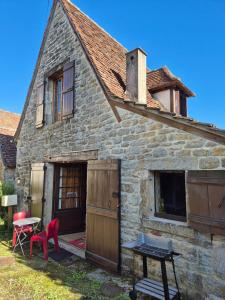 Charmante maisonnette entre Padirac et Rocamadour