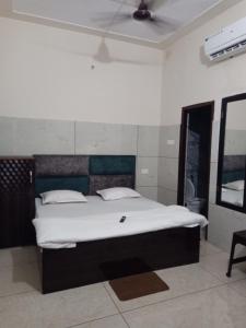 Neera home stay
